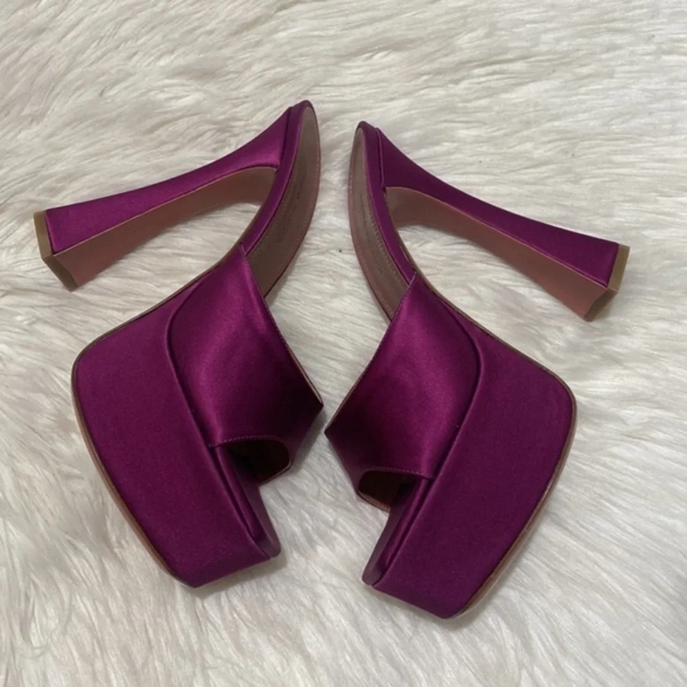 Amina Muaddi‎ Dalida silk satin platform sandal size 36EU